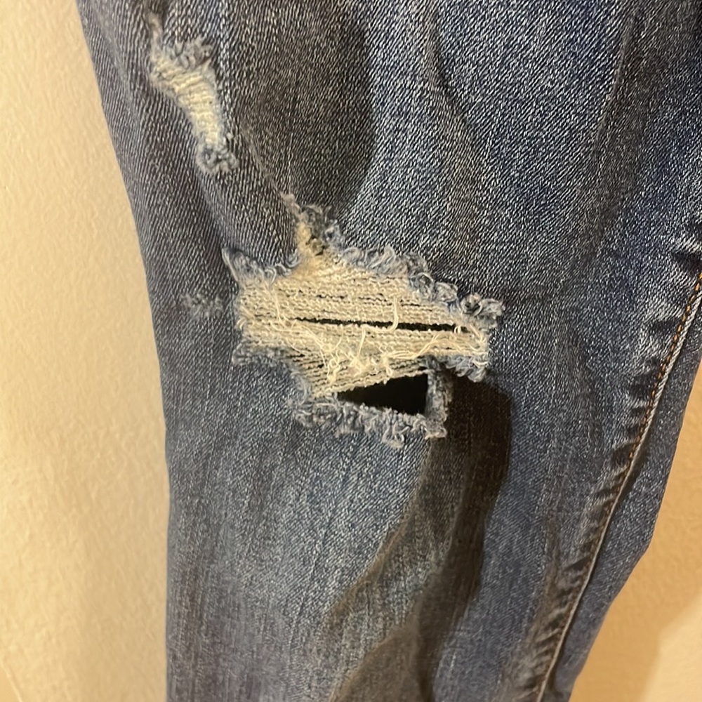 Universal Thread High Rise Skinny Jean - Picture 6 of 12